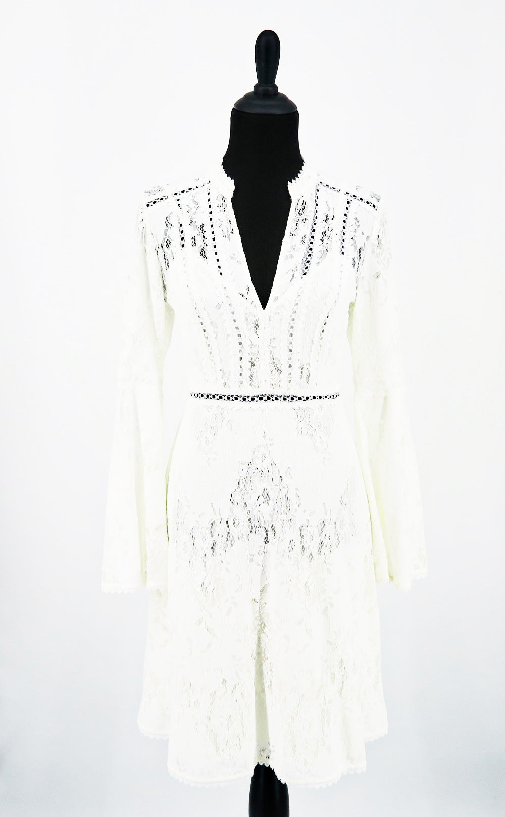 BCBG Lacey Long Sleeve Dress Sachy's Closet BCBG Lacey Long Sleeve Dress Sachy's Closet