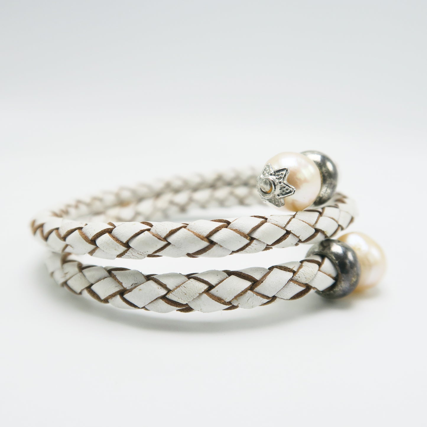 SCTB Faux Pearl Twist Bracelet - Sachy's Closet